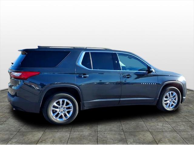 2020 Chevrolet Traverse AWD LT Cloth