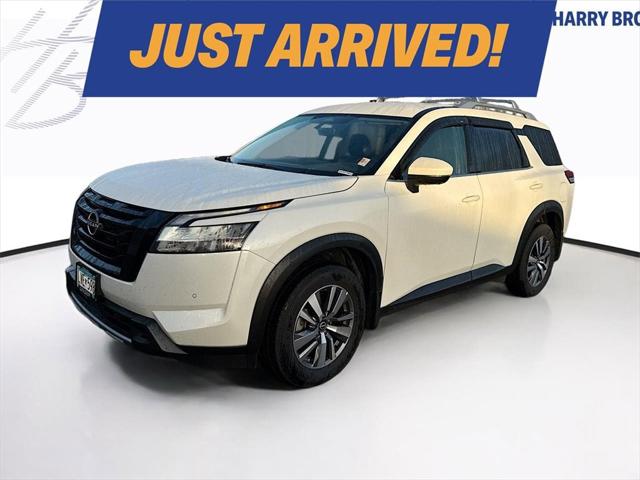 2023 Nissan Pathfinder SL 4WD 2023 Nissan Pathfinder SL 4WD