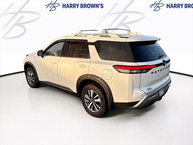2023 Nissan Pathfinder SL 4WD 2023 Nissan Pathfinder SL 4WD