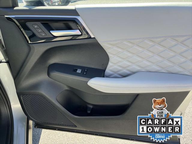 2024 Mitsubishi Outlander PHEV SEL S-AWC
