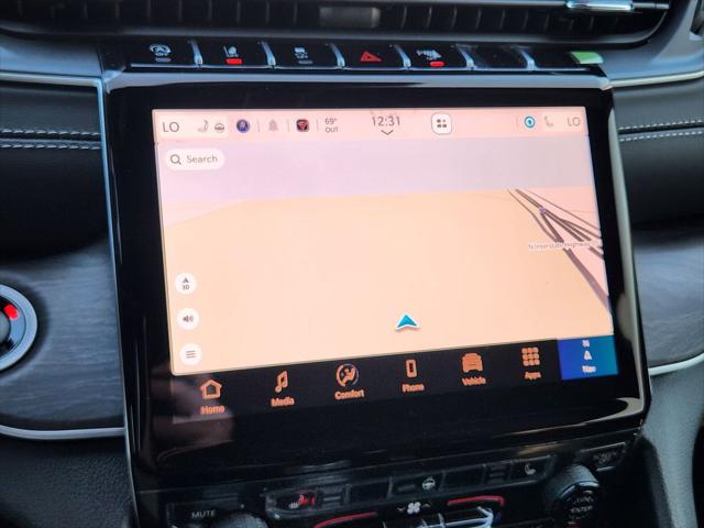 2025 Jeep Grand Cherokee L Limited 4x4