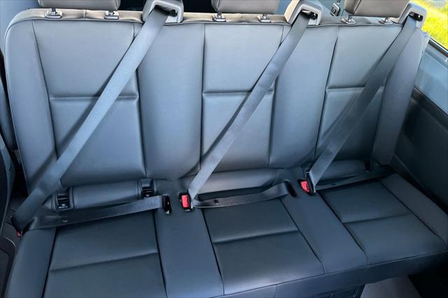 2026 Mercedes-Benz Sprinter Cargo Van Crew 144 WB
