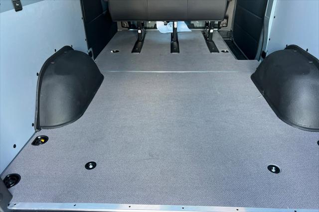 2026 Mercedes-Benz Sprinter Cargo Van Crew 144 WB