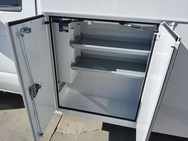 2026 Ford E-350 Cutaway Base