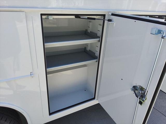 2026 Ford E-350 Cutaway Base