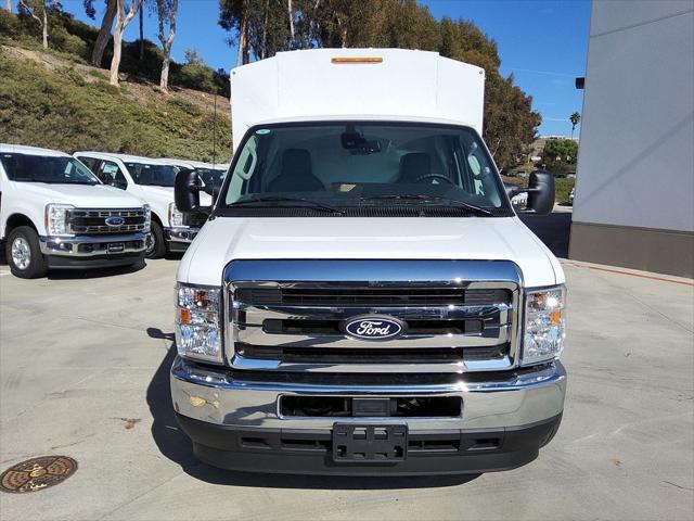 2026 Ford E-350 Cutaway Base