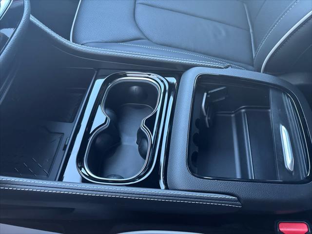 New 2026 Chrysler Pacifica For Sale in Wilmington, OH