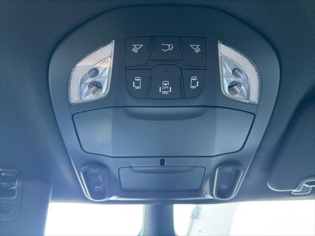 New 2026 Chrysler Pacifica For Sale in Wilmington, OH