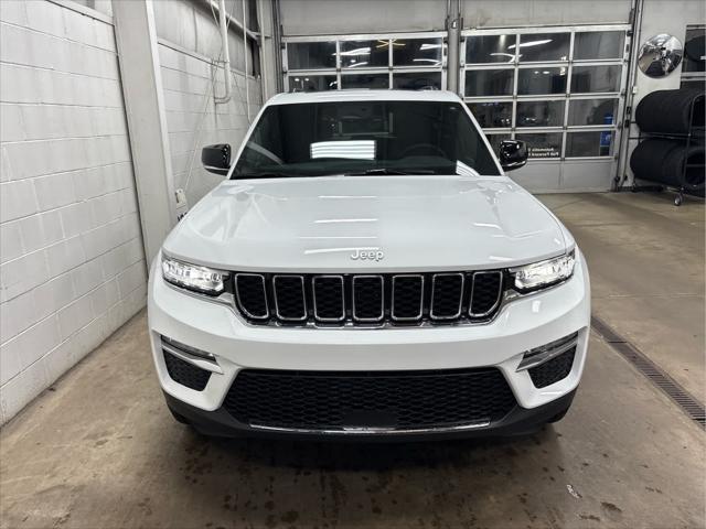 New 2025 Jeep Grand Cherokee For Sale in Wilmington, OH