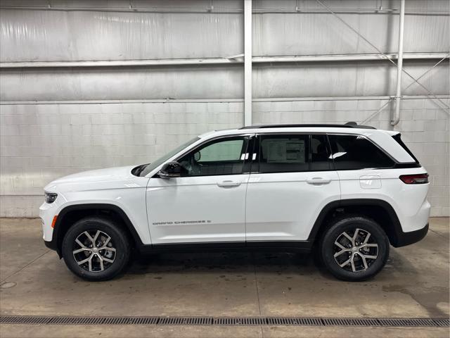 New 2025 Jeep Grand Cherokee For Sale in Wilmington, OH