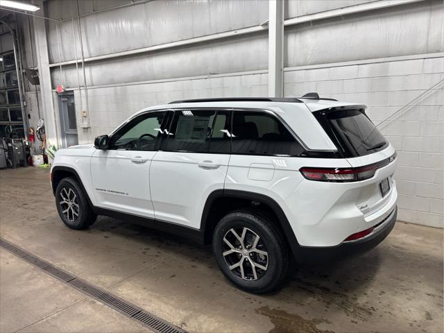 New 2025 Jeep Grand Cherokee For Sale in Wilmington, OH