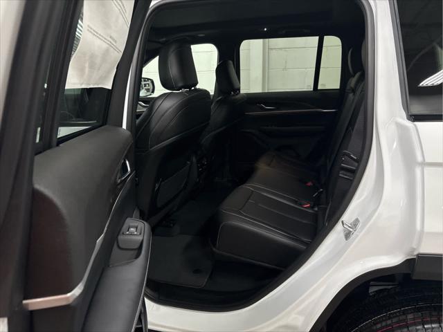 New 2025 Jeep Grand Cherokee For Sale in Wilmington, OH