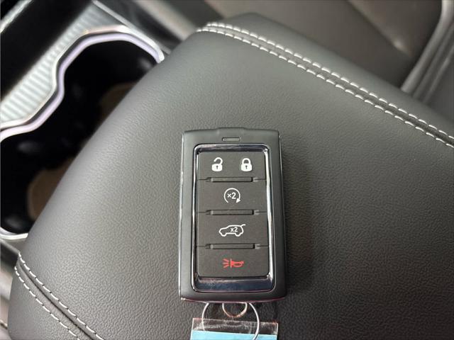 New 2025 Jeep Grand Cherokee For Sale in Wilmington, OH