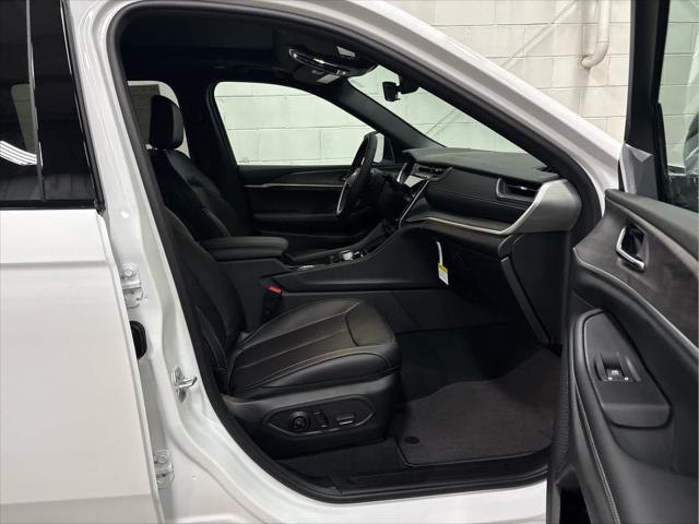 New 2025 Jeep Grand Cherokee For Sale in Wilmington, OH