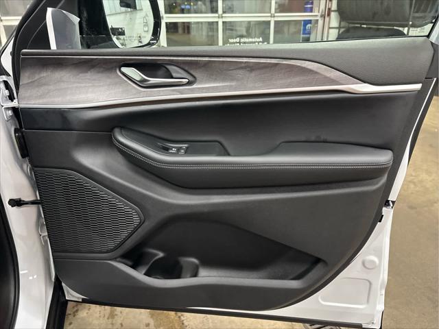 New 2025 Jeep Grand Cherokee For Sale in Wilmington, OH