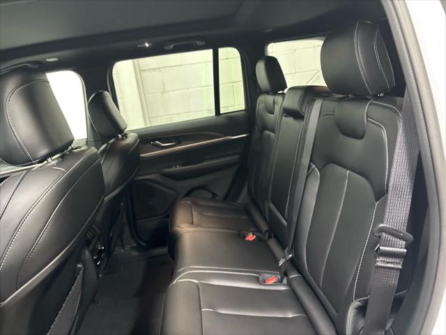 New 2025 Jeep Grand Cherokee For Sale in Wilmington, OH