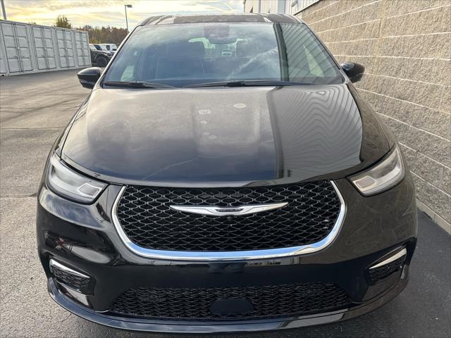 New 2026 Chrysler Pacifica For Sale in Wilmington, OH