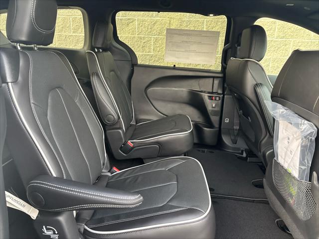 New 2026 Chrysler Pacifica For Sale in Wilmington, OH