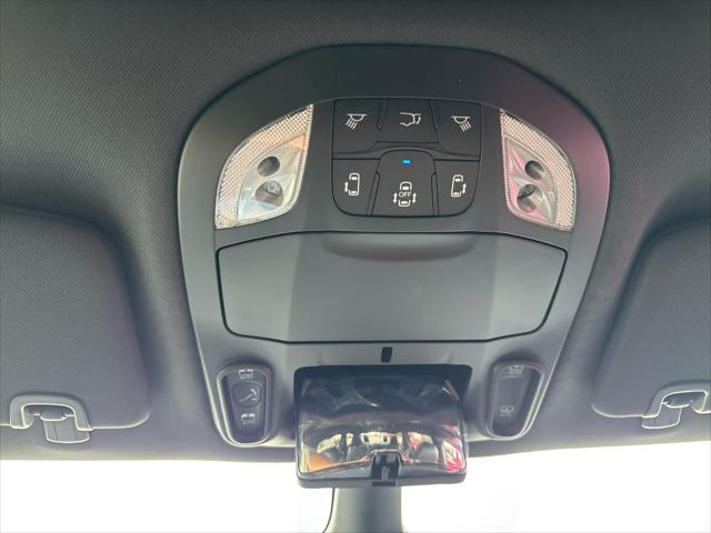 New 2026 Chrysler Pacifica For Sale in Wilmington, OH