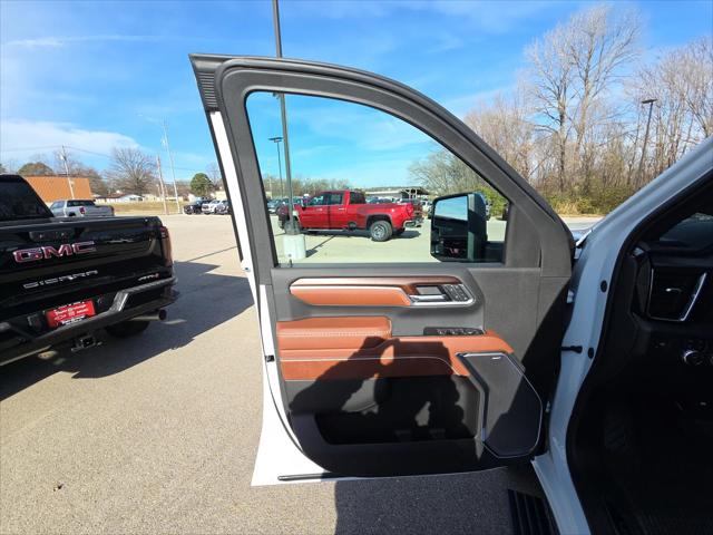 2026 GMC Sierra 3500HD Crew Cab, Long Bed, Denali Ultimate, 4WD