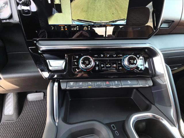 2026 GMC Sierra 3500HD Crew Cab, Long Bed, Denali Ultimate, 4WD
