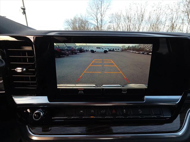 2026 GMC Sierra 1500 Crew Cab, Short Bed, SLE, 4WD