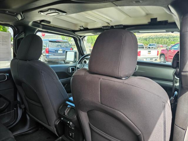 2023 Jeep Wrangler 4-Door Sahara