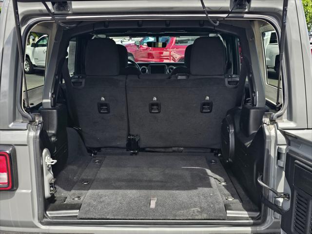 2023 Jeep Wrangler 4-Door Sahara
