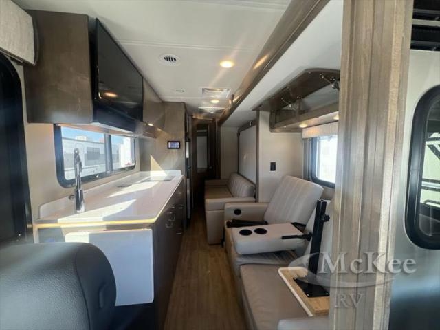2025 Mercedes-Benz Sprinter 3500XD Chassis Standard Roof 4-Cyl Diesel HO