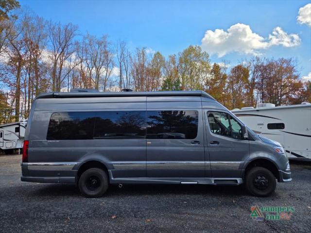 2025 Mercedes-Benz Sprinter 3500XD High Roof 4-Cyl Diesel HO
