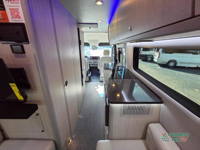 2025 Mercedes-Benz Sprinter 3500XD High Roof 4-Cyl Diesel HO