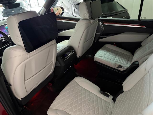 2025 Cadillac Escalade Premium Luxury Platinum