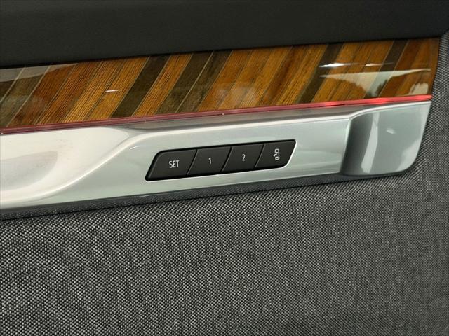 2025 Cadillac Escalade Premium Luxury Platinum