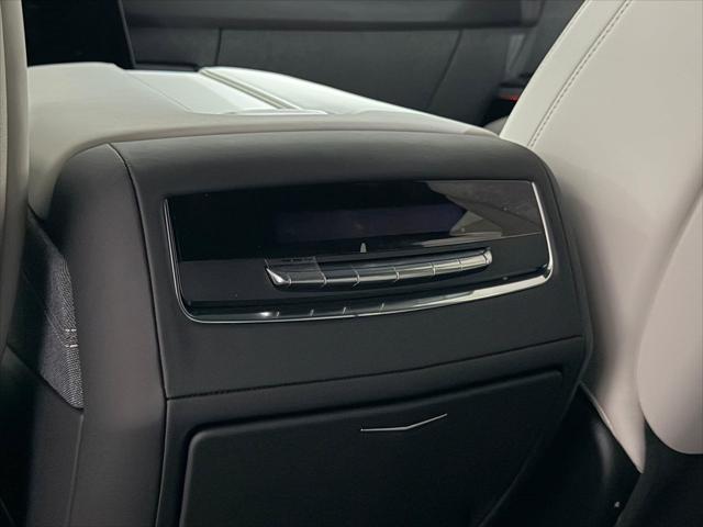 2025 Cadillac Escalade Premium Luxury Platinum