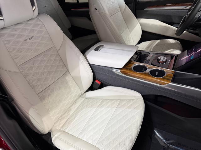 2025 Cadillac Escalade Premium Luxury Platinum