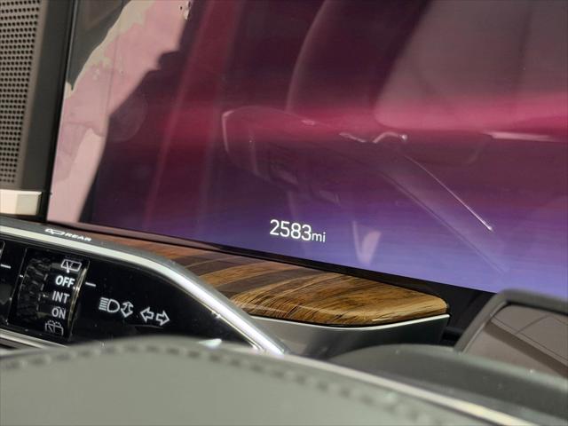2025 Cadillac Escalade Premium Luxury Platinum