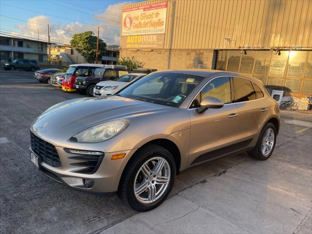 2015 Porsche Macan S