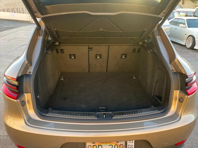 2015 Porsche Macan S