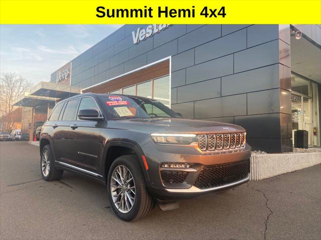 2022 Jeep Grand Cherokee Summit for sale in Canandaigua, NY