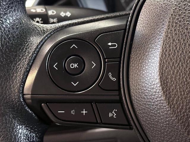 2021 Toyota Corolla LE [19]