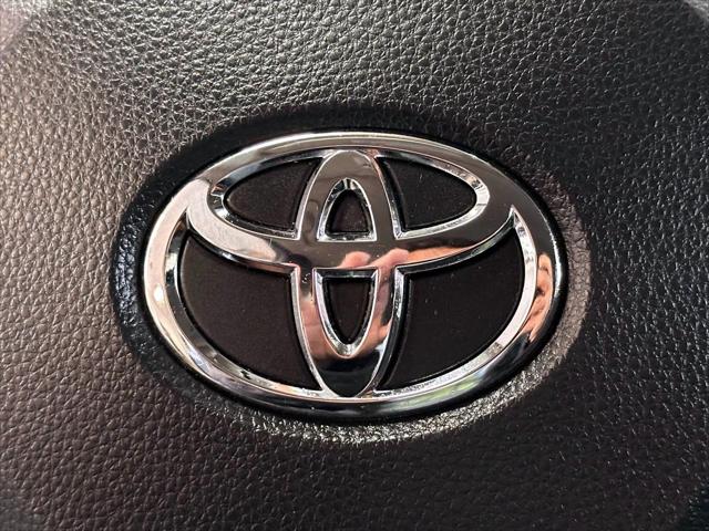 2021 Toyota Corolla LE [21]