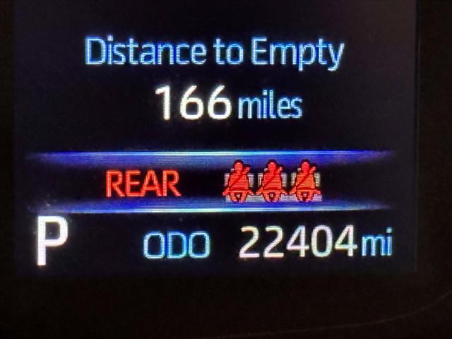 2021 Toyota Corolla LE [28]