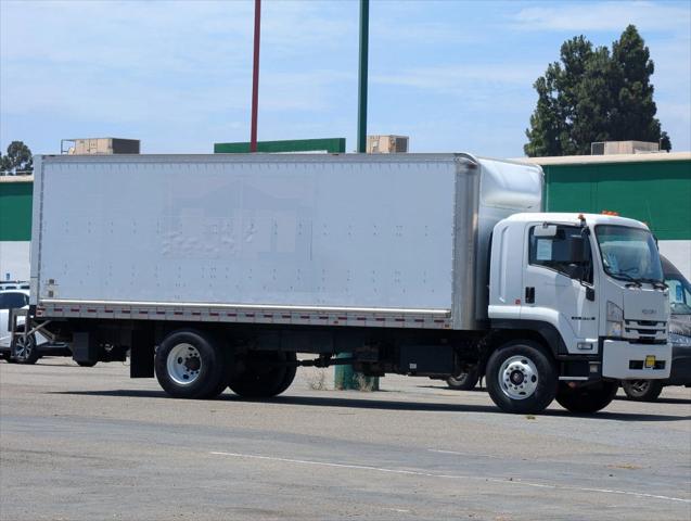 2018 Isuzu FTR 24FT Box Truck with Liftgate DIESEL for sale in Fountain Valley, CA