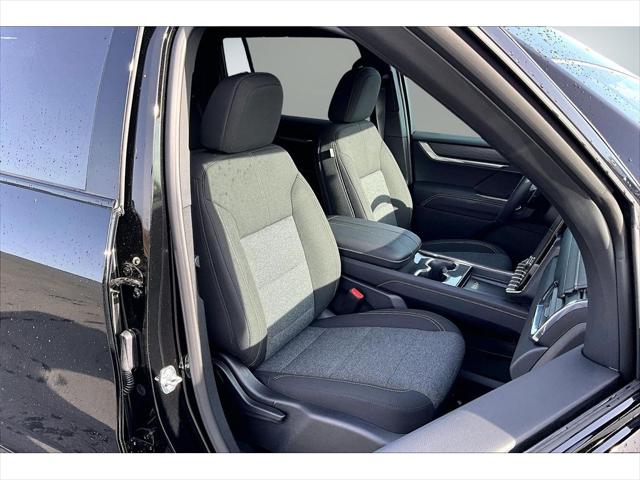 2026 GMC Acadia Elevation AWD