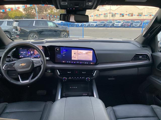 2025 Chevrolet Suburban 2WD Premier