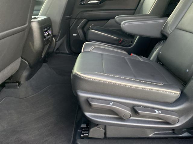 2025 Chevrolet Suburban 2WD Premier