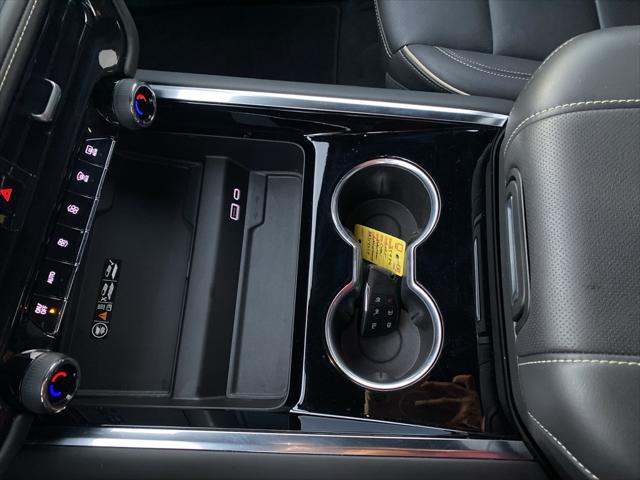 2025 Chevrolet Suburban 2WD Premier