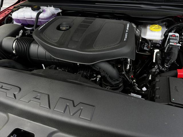 2026 Ram 1500 Limited Crew Cab 4x4 5'7" Box