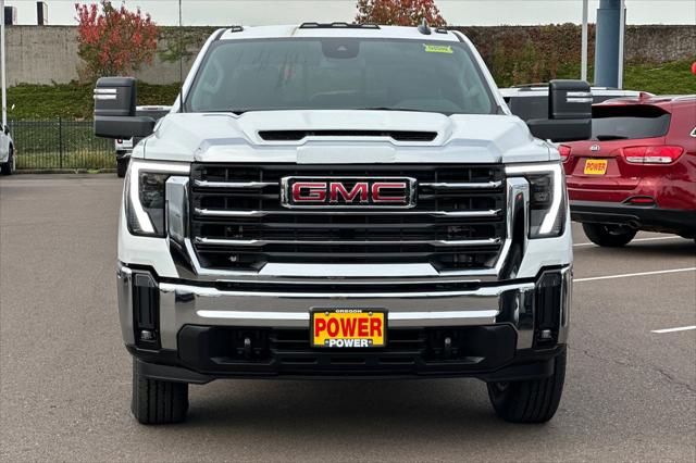 2026 GMC Sierra 2500HD Crew Cab, Standard Bed, SLE, 4WD