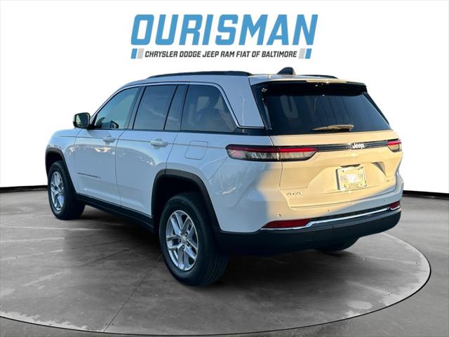 2025 Jeep Grand Cherokee Laredo X 4x4